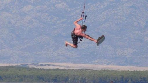 Kitesurfen - Tricks - Sprünge unhooked